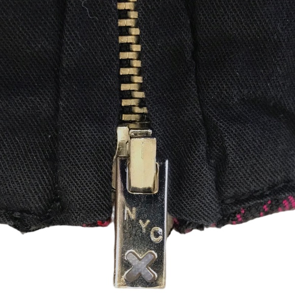 TRIPP NYC Vintage Pleated Plaid Reversible Mini Skirt - Picture 7 of 8